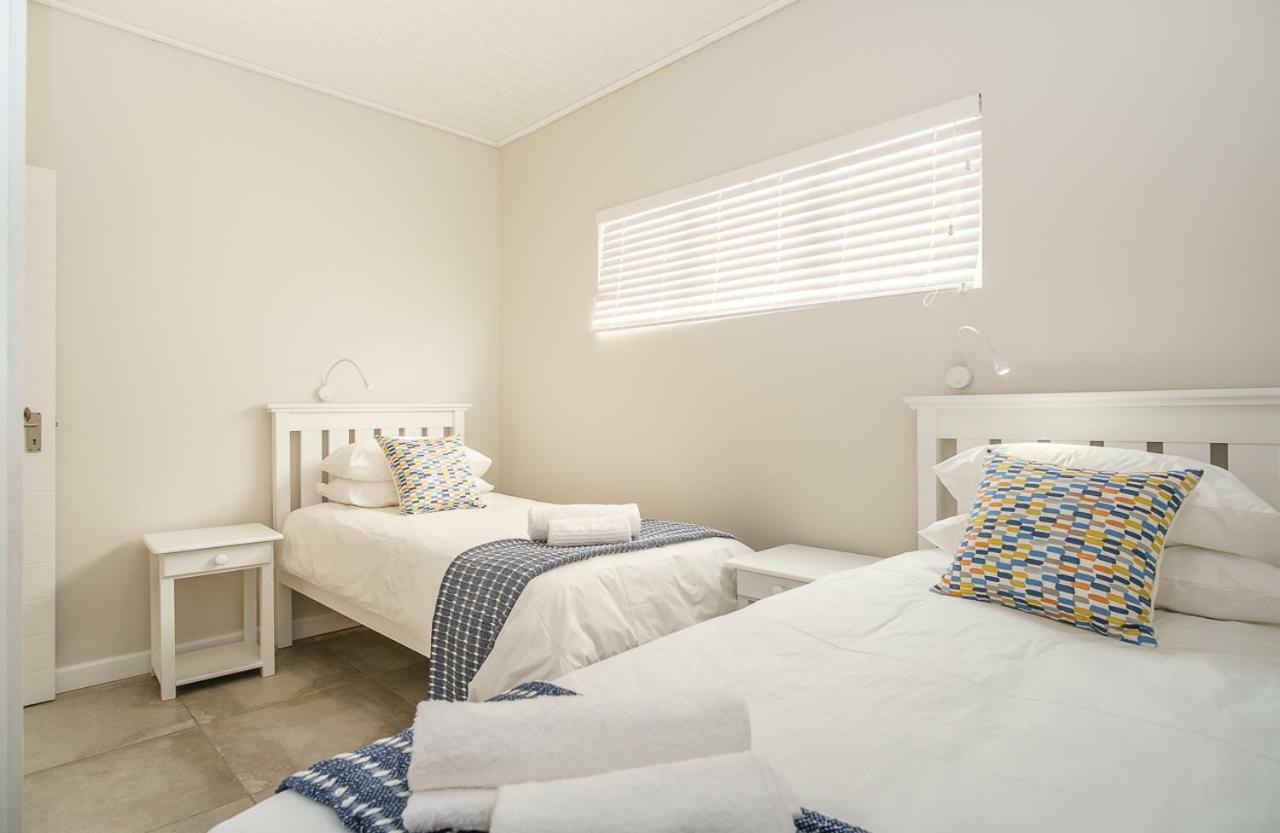 Fork West Holiday Apartments 엘란즈 베이 외부 사진