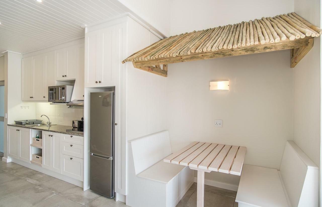 Fork West Holiday Apartments 엘란즈 베이 외부 사진