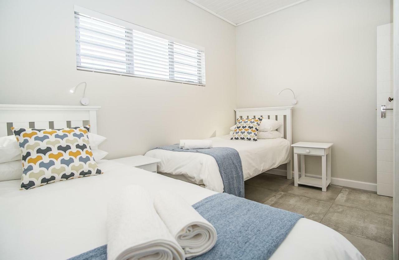 Fork West Holiday Apartments 엘란즈 베이 외부 사진
